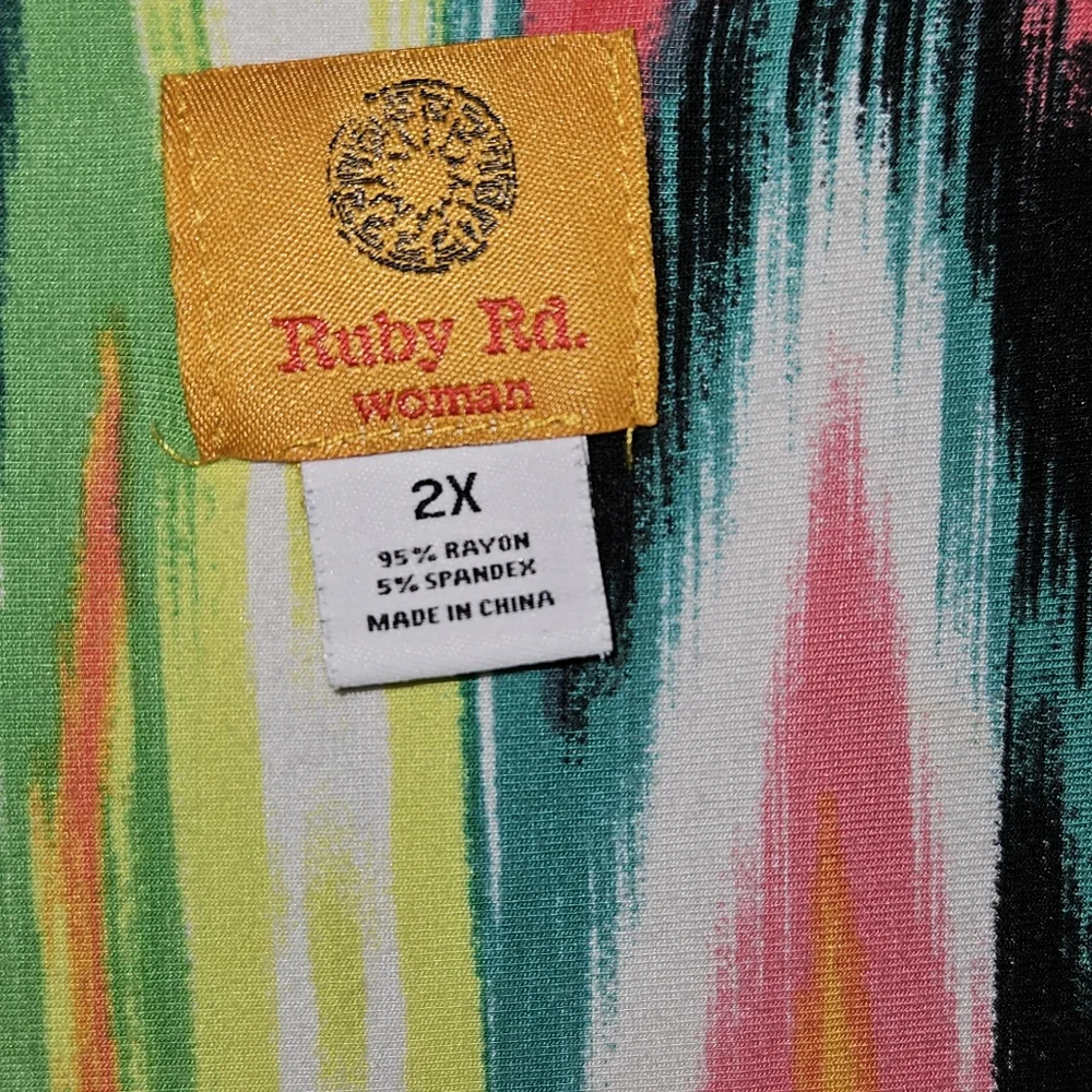 2X Ruby Rd. tunic - Picture 4 of 5